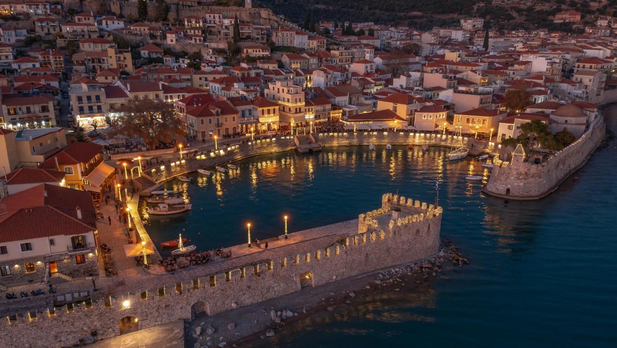 Nafpaktos Old Town Leilighet Eksteriør bilde